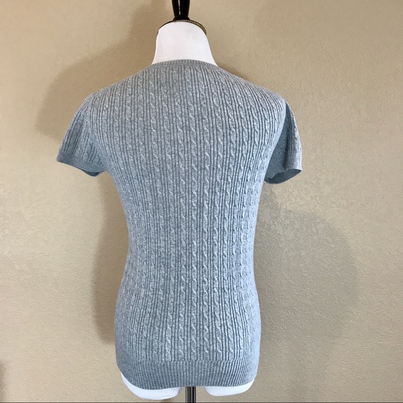 Gap Stretch Short Sleeve Grey V-Neck Sweater - Picture 2 of 3